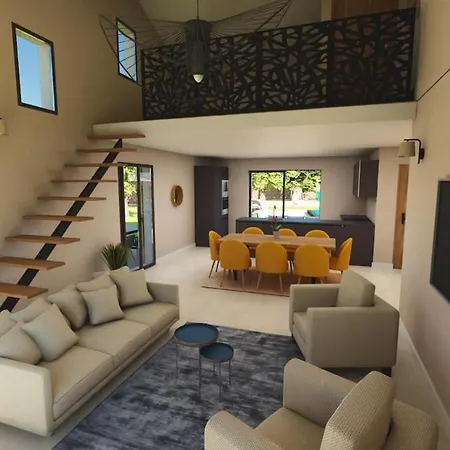 Ongoing Renovation - With Private Pool In