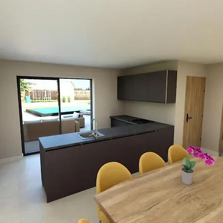 Villa Ongoing Renovation - With Private Pool In
